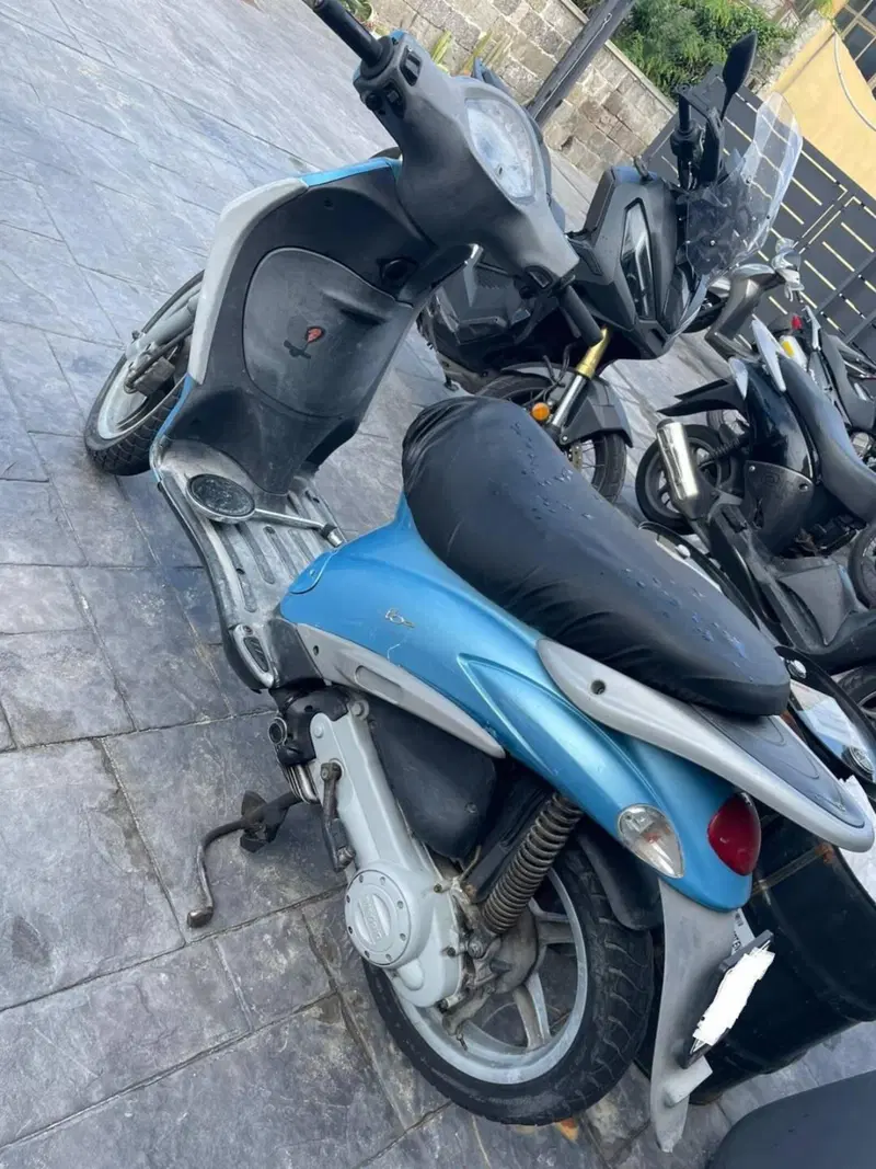 Piaggio Liberty 50 2T (2004 - 15) (3)