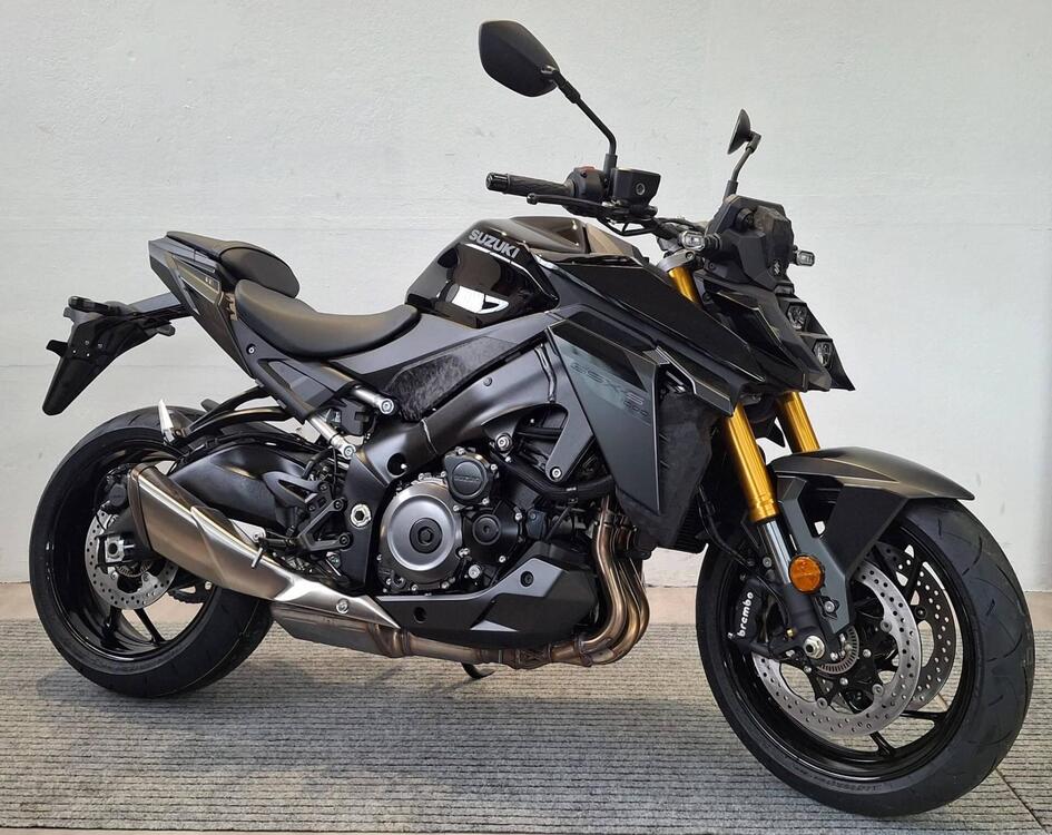 Suzuki GSX-S1000 EVO (2025)