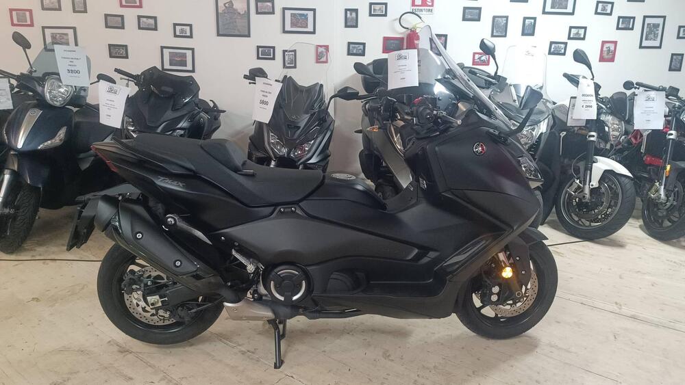 Yamaha T-Max 560 (2022 - 24)
