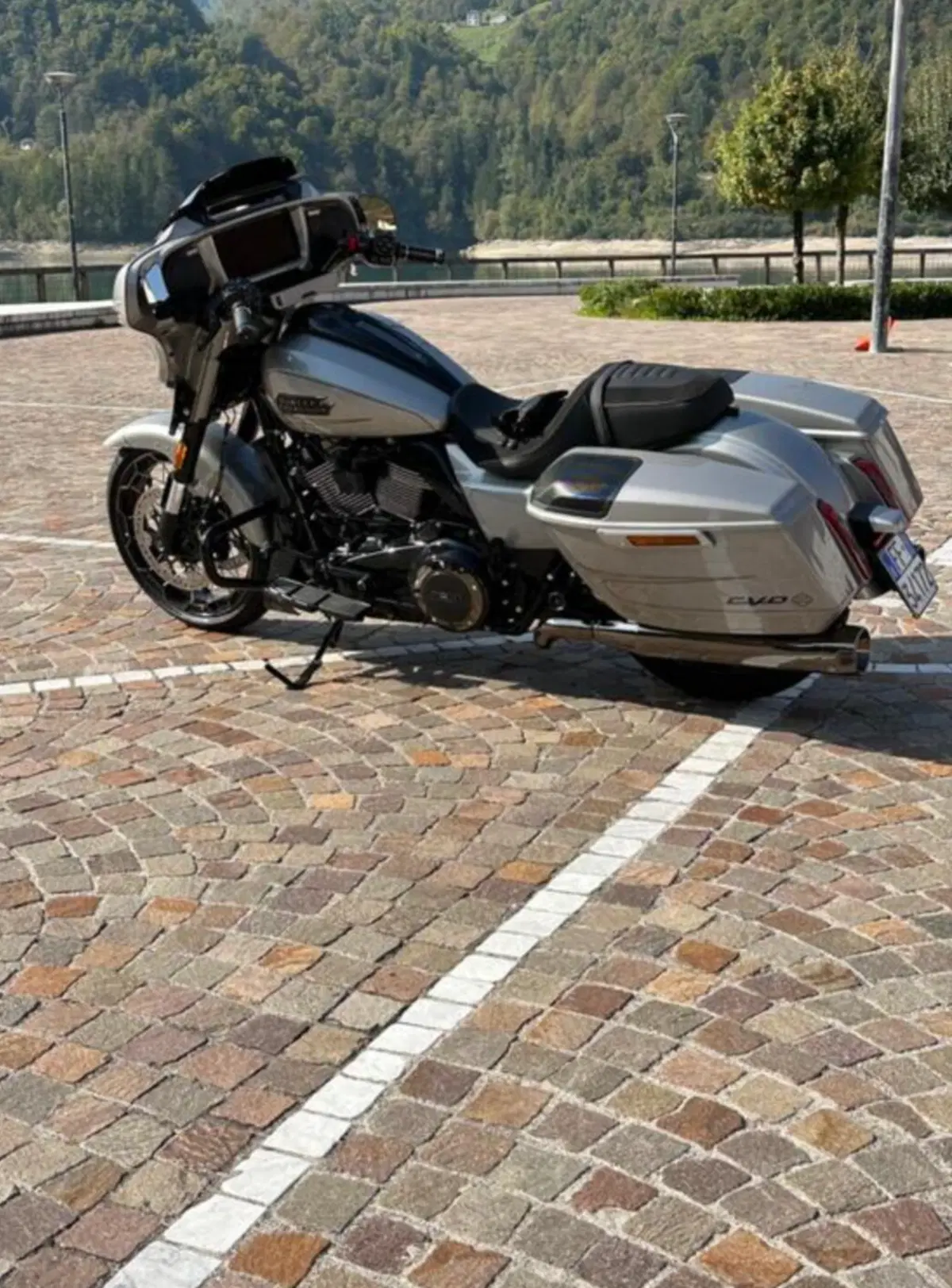 Harley-Davidson CVO Street Glide: l'usato del giorno di Moto.it [GALLERY] (4)