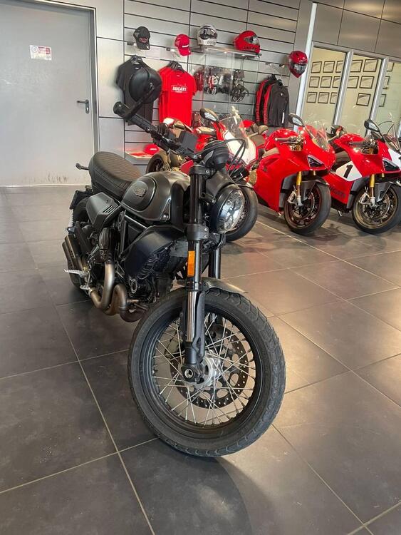 Ducati Scrambler 800 Night Shift (2021 - 22) (5)