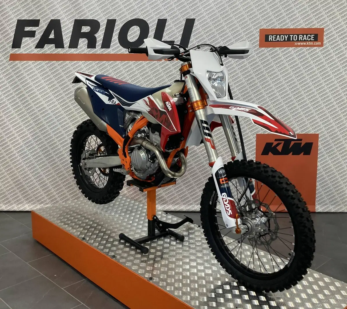 KTM 250 EXC-F Six Days (2023) (9)