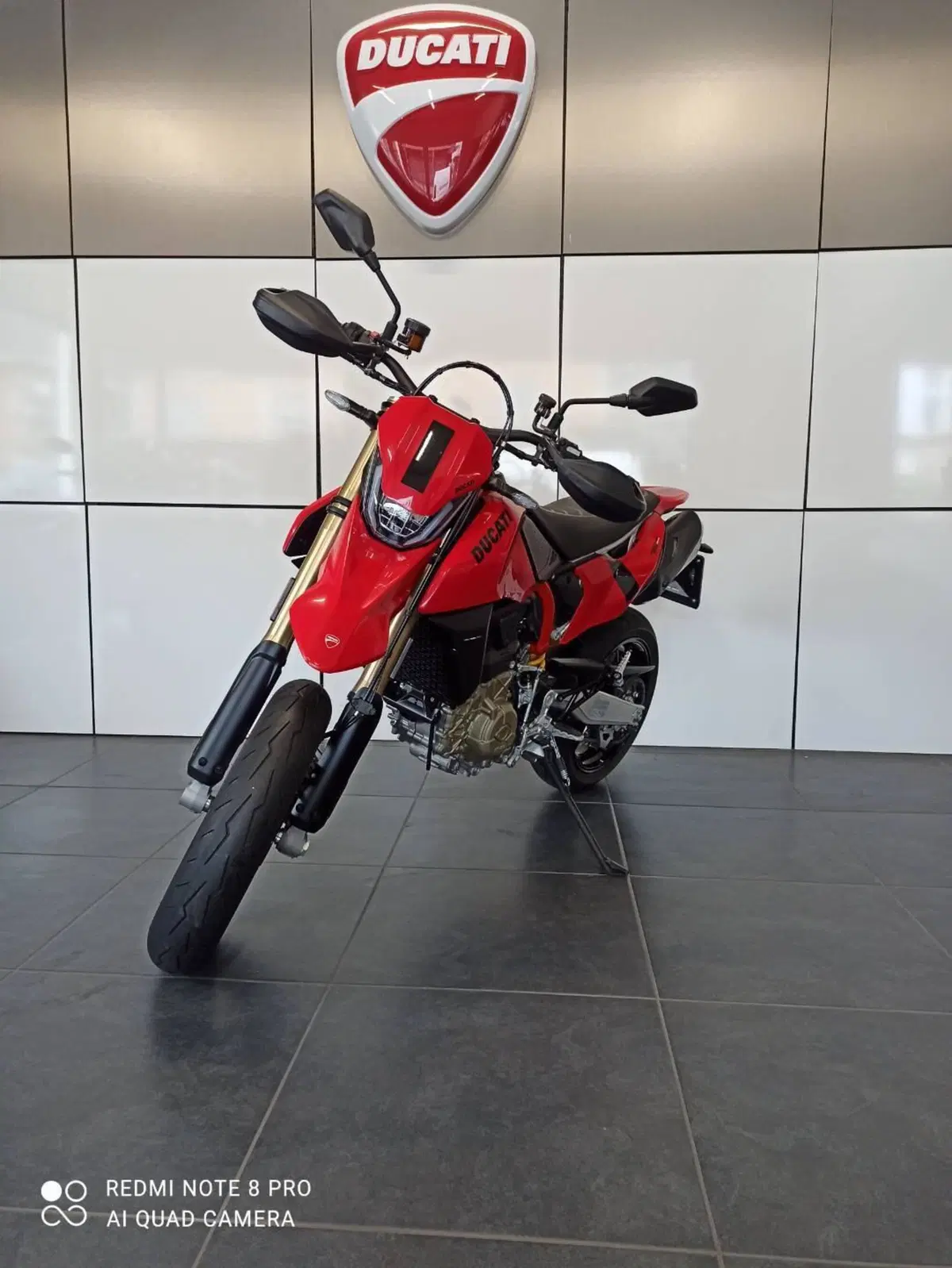Ducati Hypermotard 698 Mono (2024 - 26) (5)