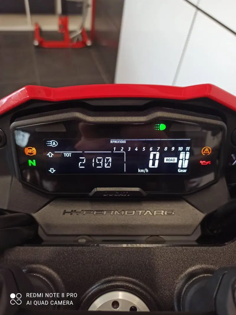 Ducati Hypermotard 698 Mono (2024 - 26) (8)