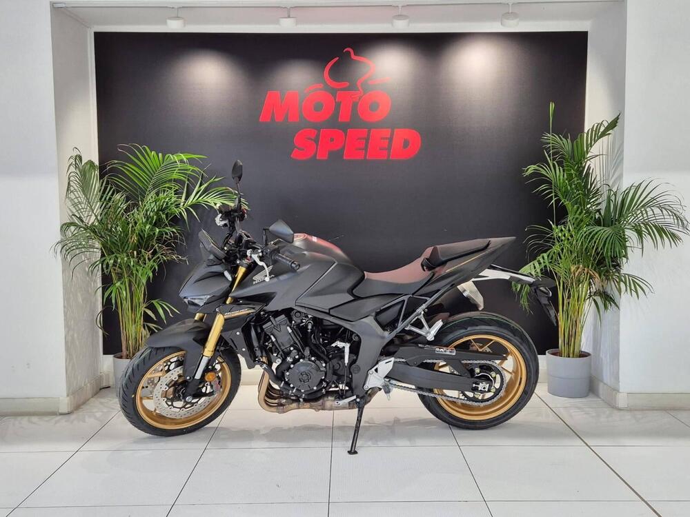 Honda CB 1000 Hornet SP (2025) (5)