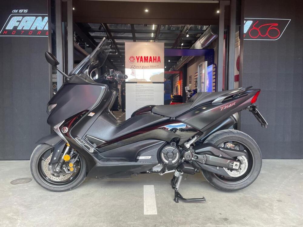 Yamaha T-Max 530 DX (2017 - 19) (4)