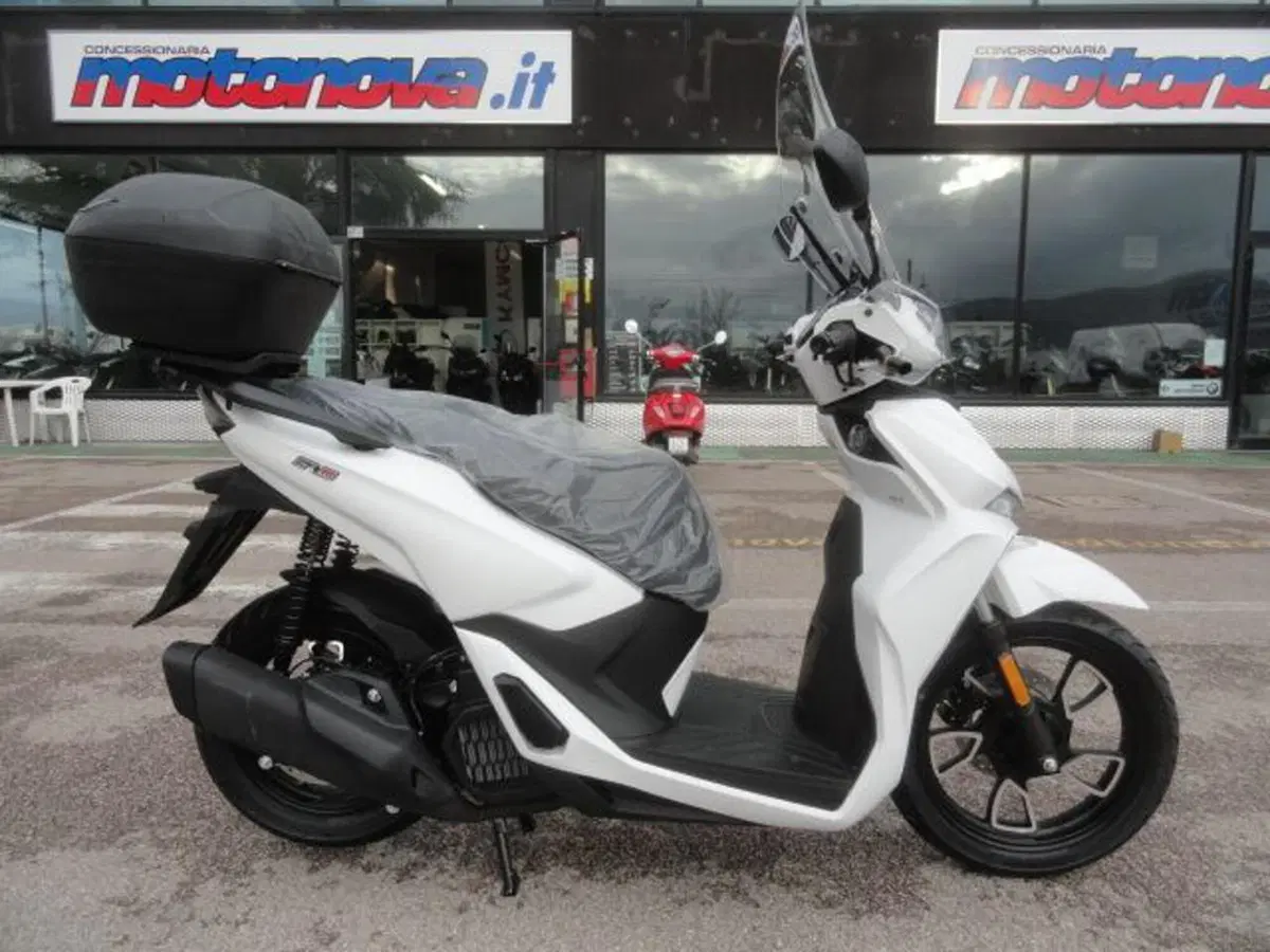 Voge Sfida SR16 125 (2025 - 26)