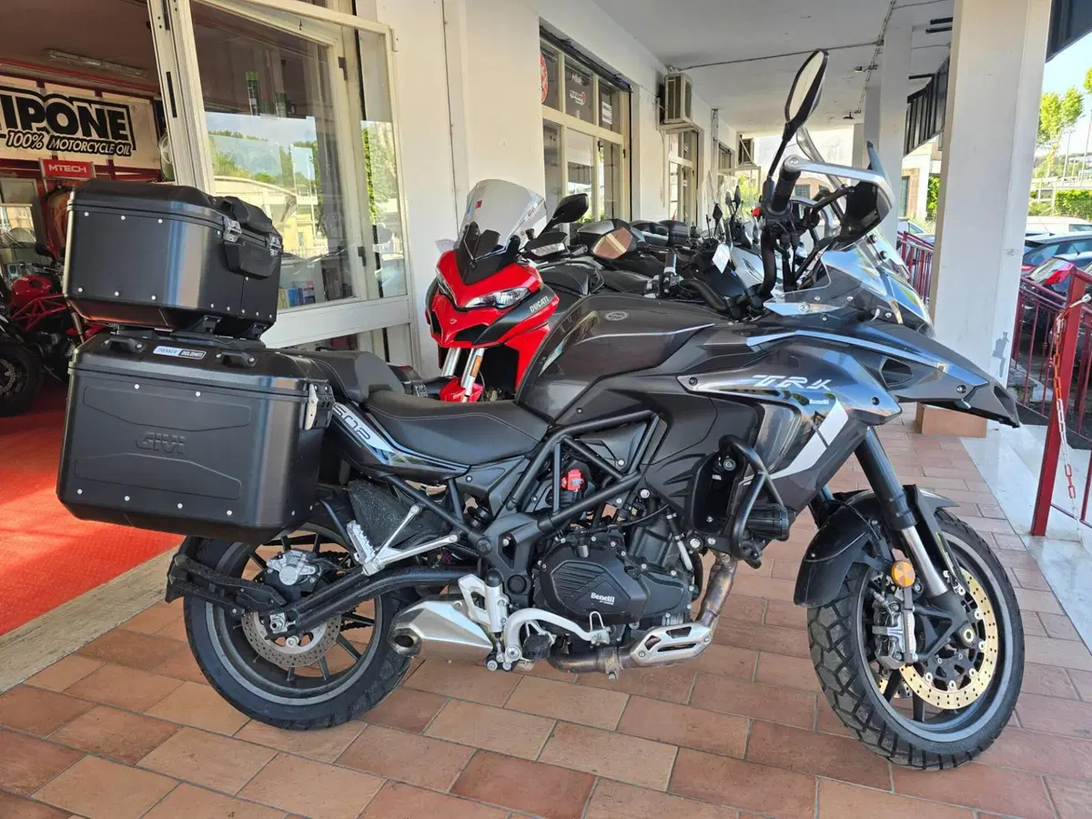 Benelli TRK 502 (2021 - 25) (4)
