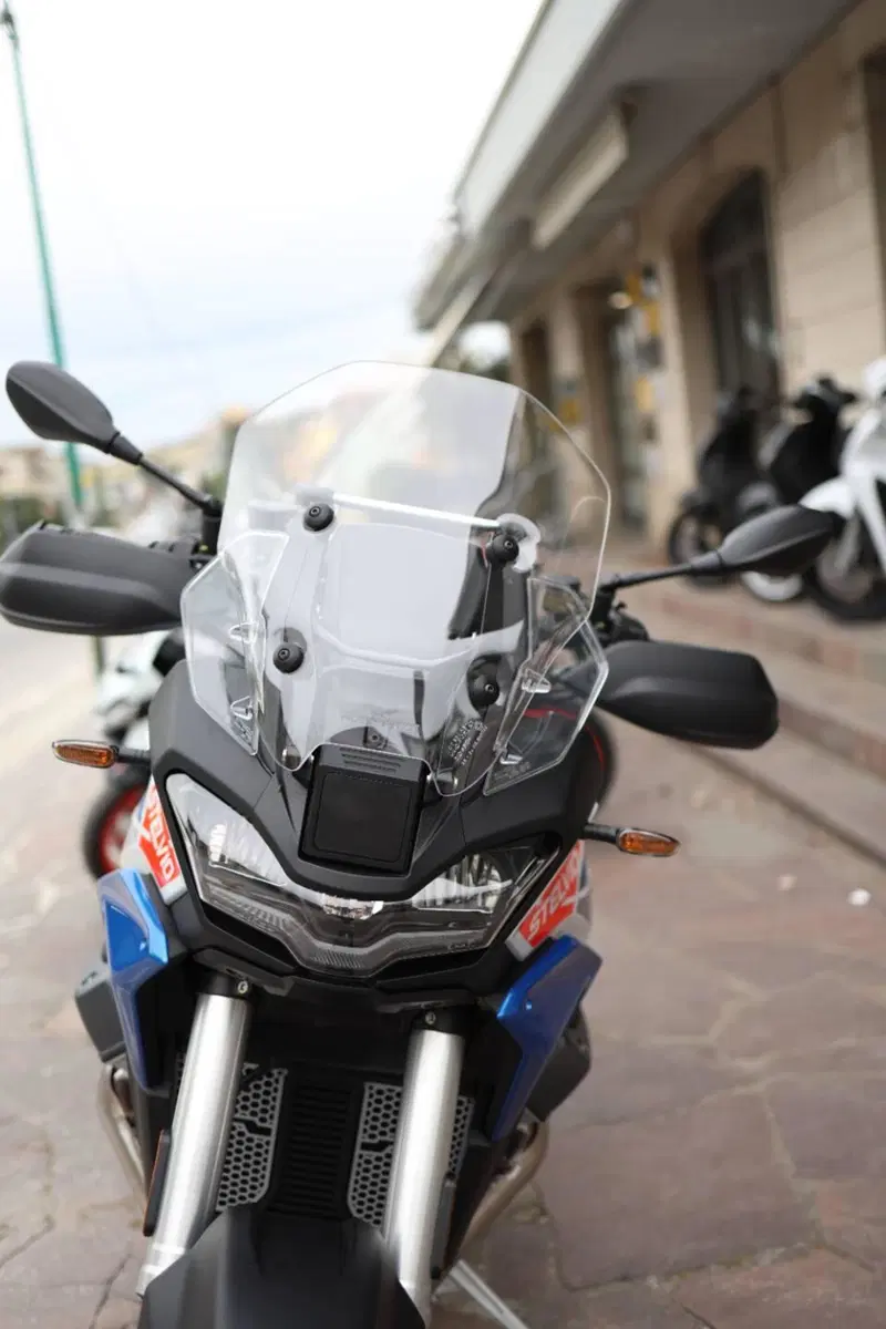 Moto Guzzi Stelvio Duecento Tributo (2025 - 26) (16)