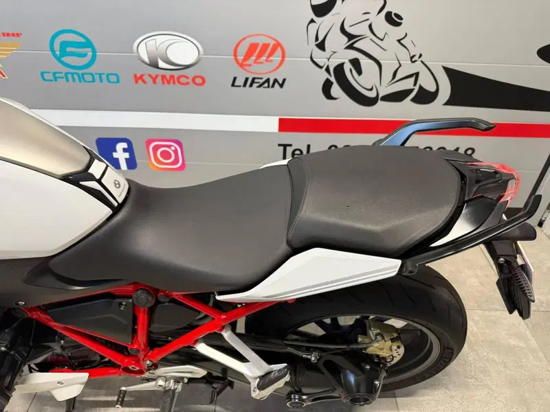 Bmw R 1200 R (2015 - 16) (14)