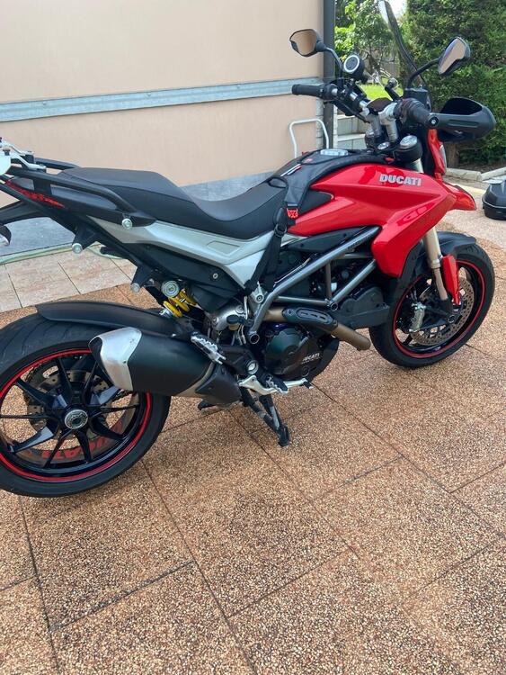 Ducati Hyperstrada 821 (2013 - 15) (4)