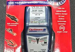 CARICA BATTERIA E MANTENITORE DI CARICA Sgr