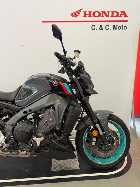 Yamaha MT-09 (2021 - 23) (3)