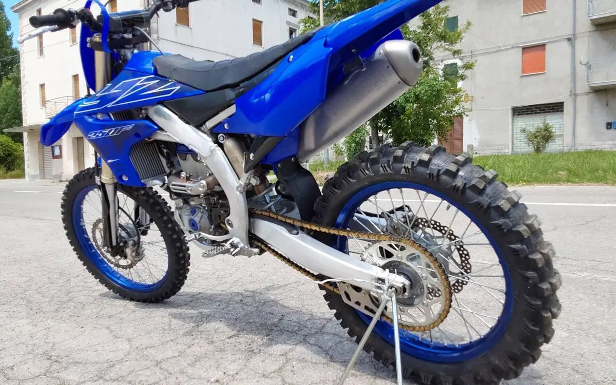 Yamaha YZ 250 F (2022) (5)