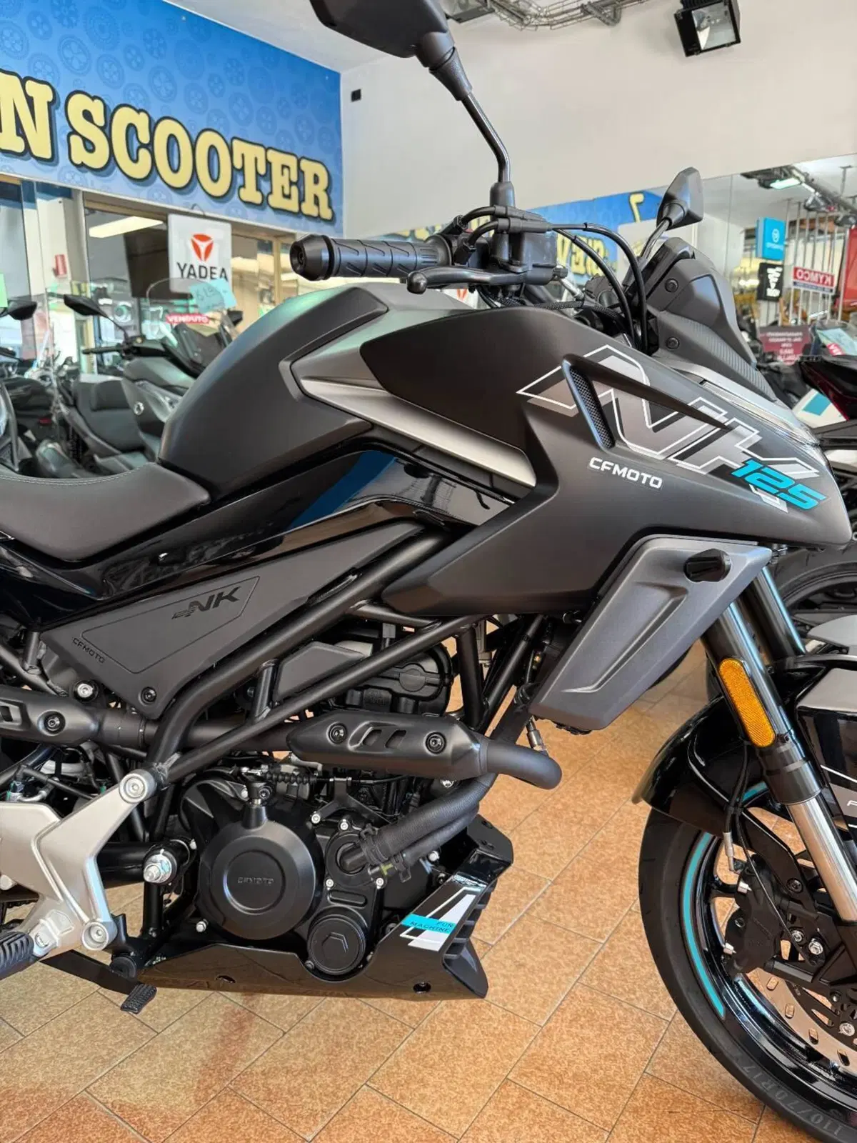CFMOTO 125NK (2025 - 26) (4)