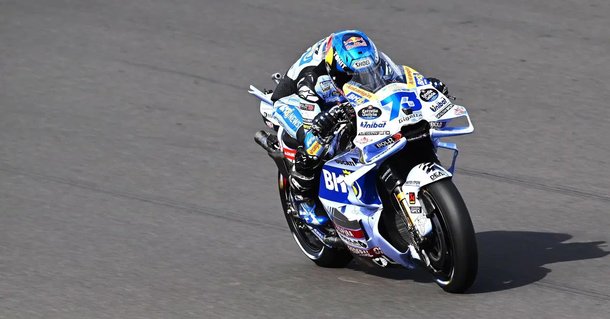 MotoGP 2025. GP del Regno Unito a Silverstone. Alex Marquez saluta Marc e vince la Sprint! [RISULTATI]