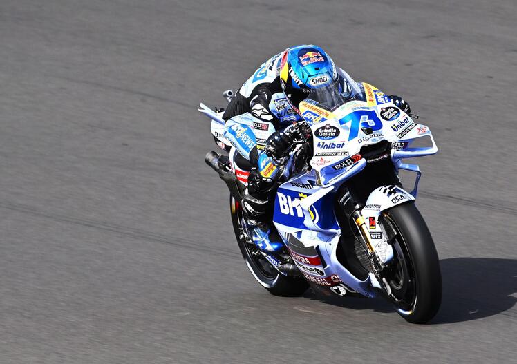 Alex Marquez saluta Marc e vince la Sprint di Silverstone! [RISULTATI]