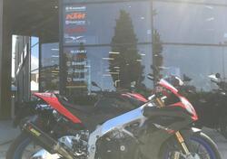 Aprilia RSV4 Factory (2009 - 12) usata