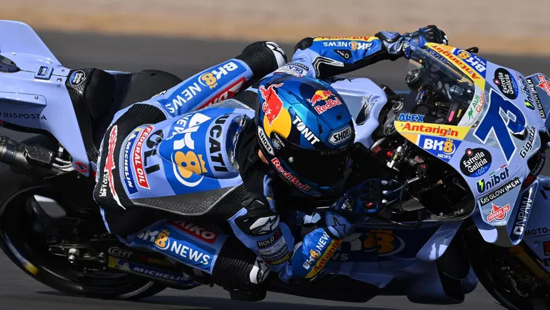 MotoGP 2025. GP del Regno Unito a Silverstone. Alex Marquez, vincitore della Sprint: "Ho aspettato Marc fino alla fine: da lui mi aspettavo pi&ugrave; una gara di strategia"