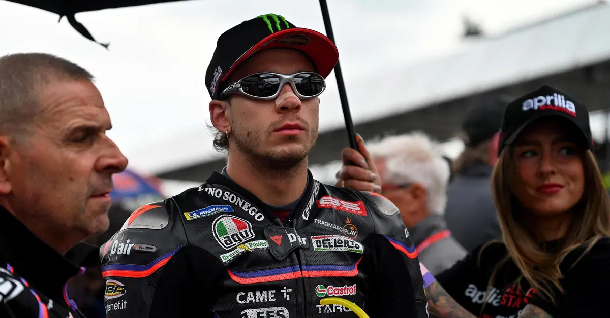 MotoGP 2025. GP del Regno Unito. Marco Bezzecchi, da diciannovesimo a quarto: "La bagarre con Pecco Bagnaia? Non potevo sbagliare" 