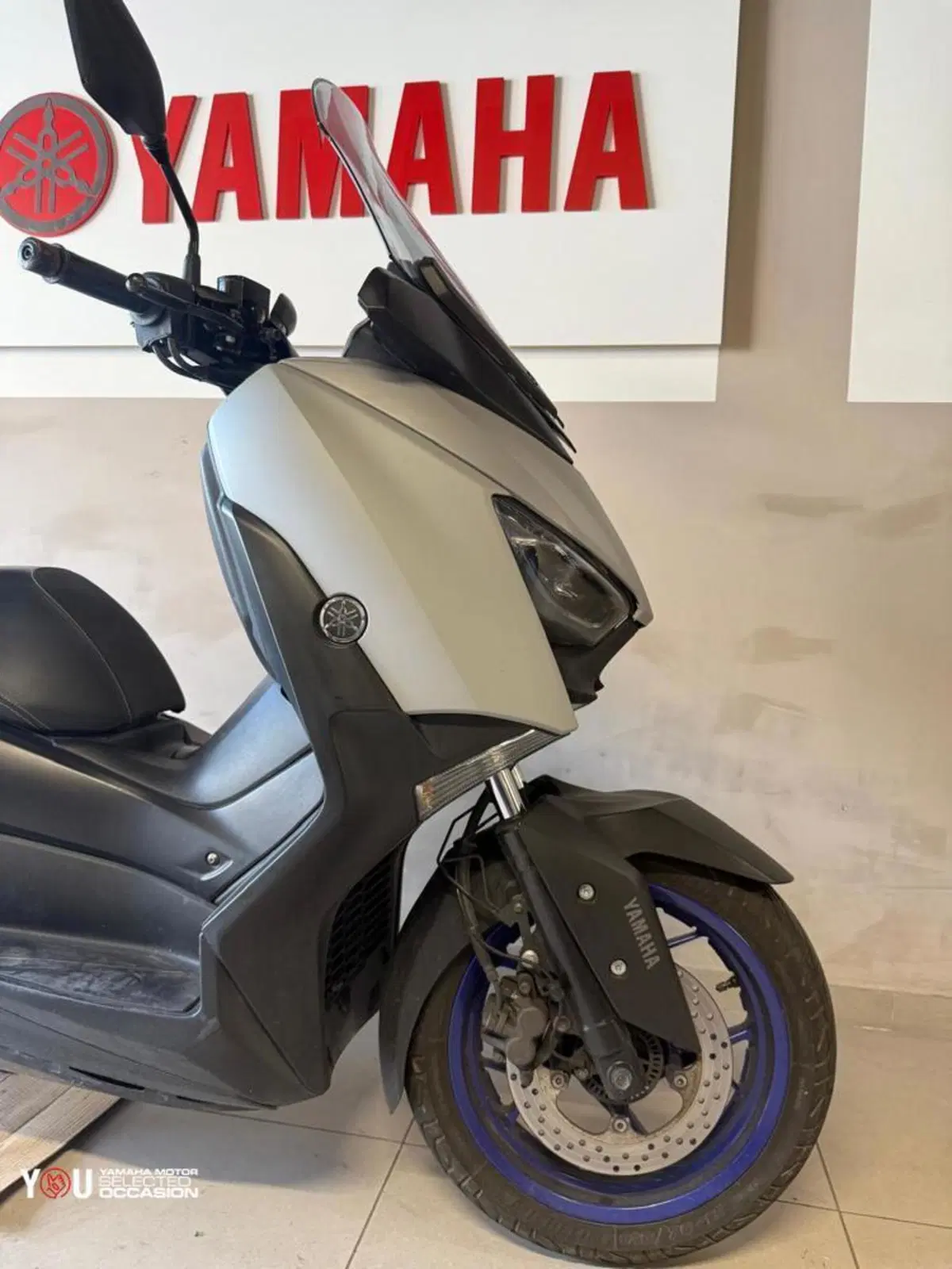 Yamaha X-Max 300 (2021 - 24) (9)
