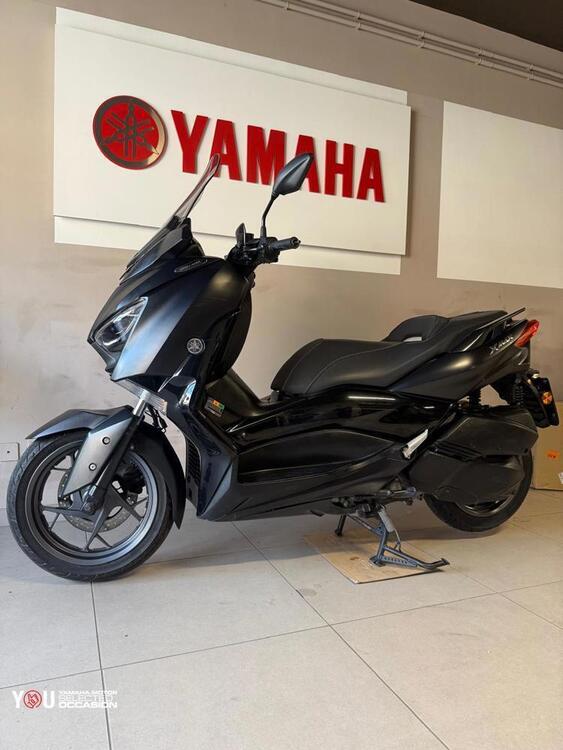 Yamaha X-Max 300 Iron Max (2019 - 20) (2)