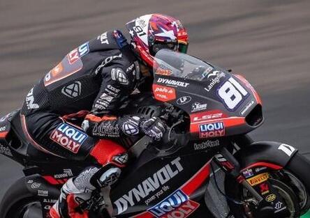 Moto2: tutto si decide all'ultima curva! Vince Agius, secondo Moreira, primo podio per Alonso