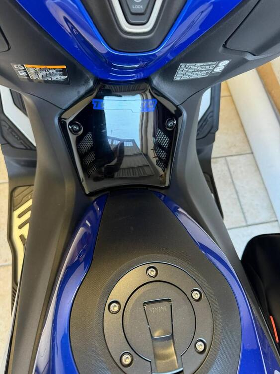 Yamaha T-Max 560 Tech Max (2022 - 24) (3)