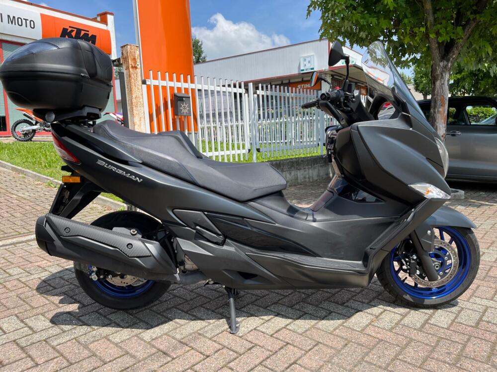 Suzuki Burgman 400 (2022 - 24)