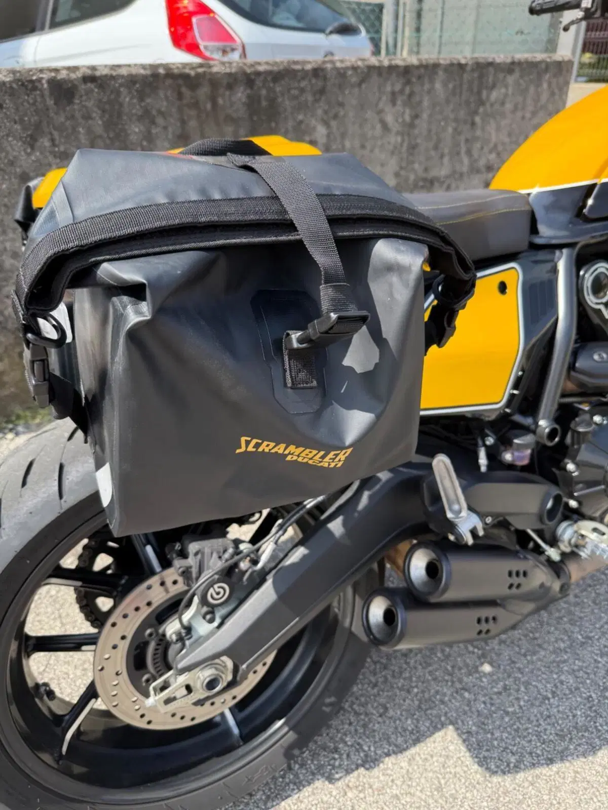Ducati Scrambler 800 Full Throttle (2017 - 21) (2)