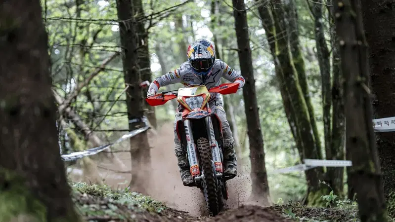 EnduroGP25 #3 Svezia D2. Josep Garcia, KTM, risposta vincente