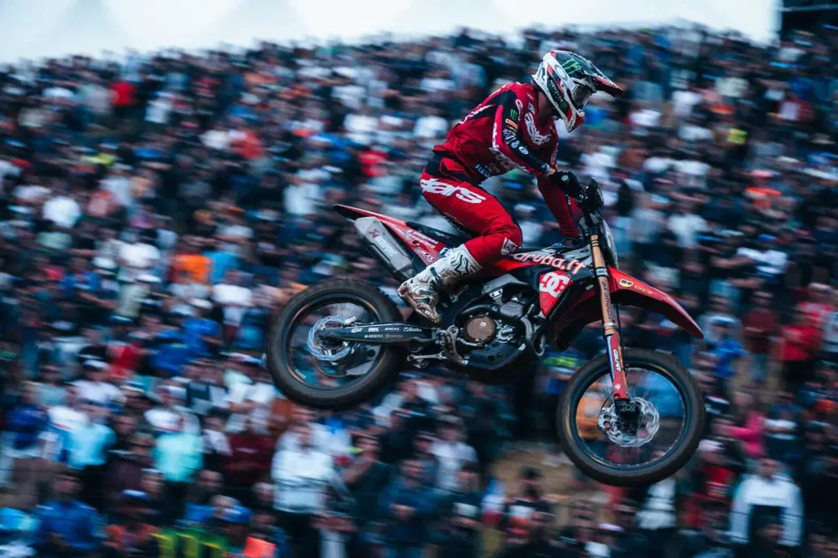 MXGP25 #9 Francia. Pari e patta Febvre e L. Coenen (MXGP) e sensazionale Laengenfelder (MX2) [VIDEO] (16)