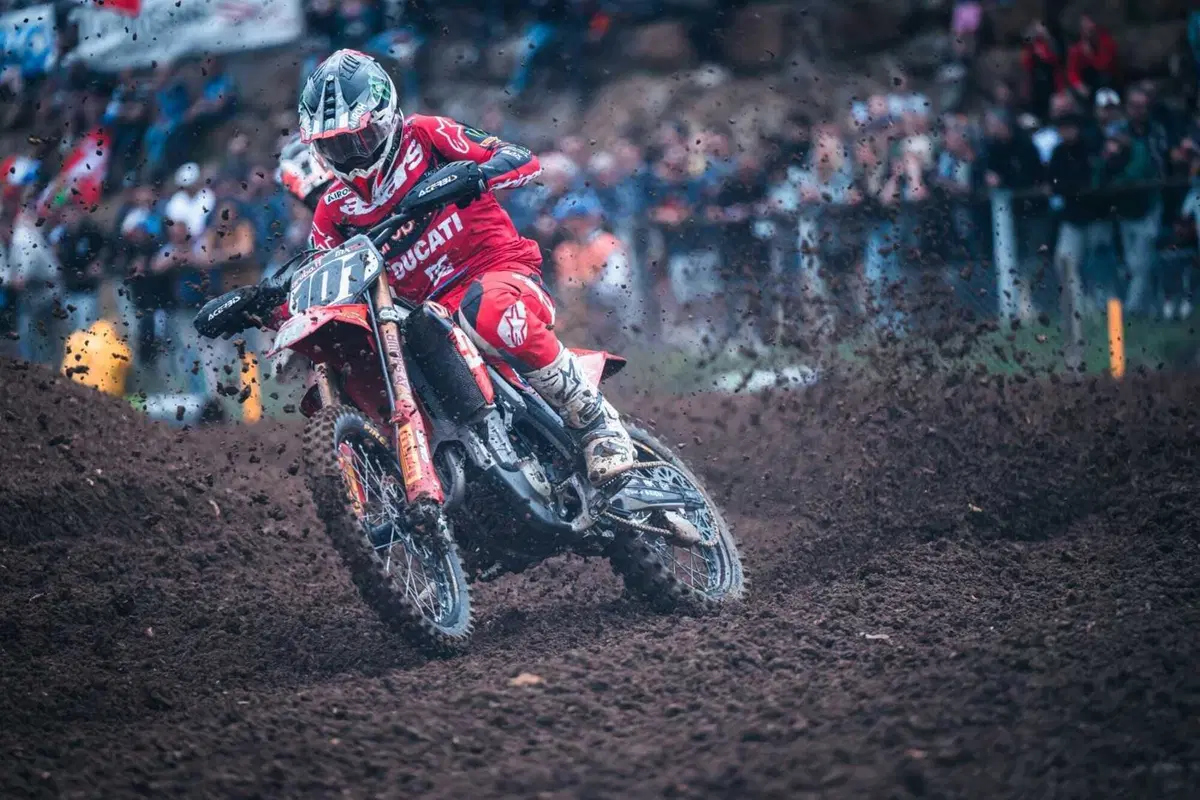 MXGP25 #9 Francia. Pari e patta Febvre e L. Coenen (MXGP) e sensazionale Laengenfelder (MX2) [VIDEO] (17)