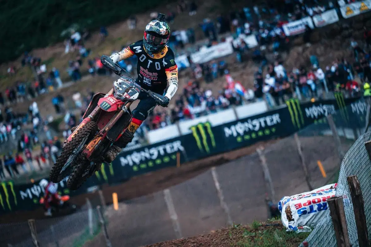MXGP25 #9 Francia. Pari e patta Febvre e L. Coenen (MXGP) e sensazionale Laengenfelder (MX2) [VIDEO] (18)