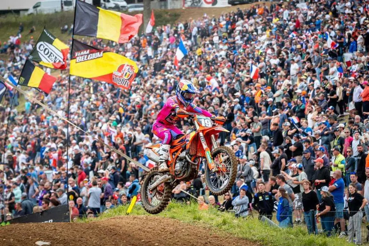 MXGP25 #9 Francia. Pari e patta Febvre e L. Coenen (MXGP) e sensazionale Laengenfelder (MX2) [VIDEO] (21)