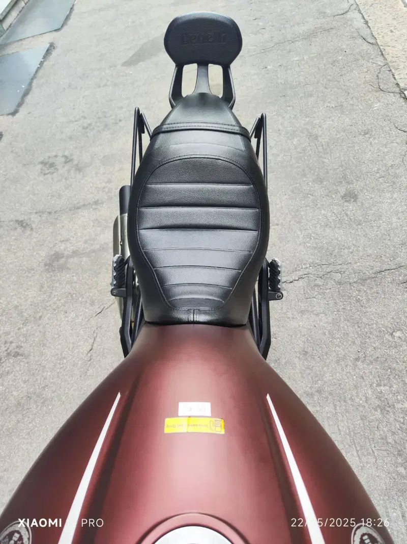 Benelli 502 C (2021 - 25) (14)