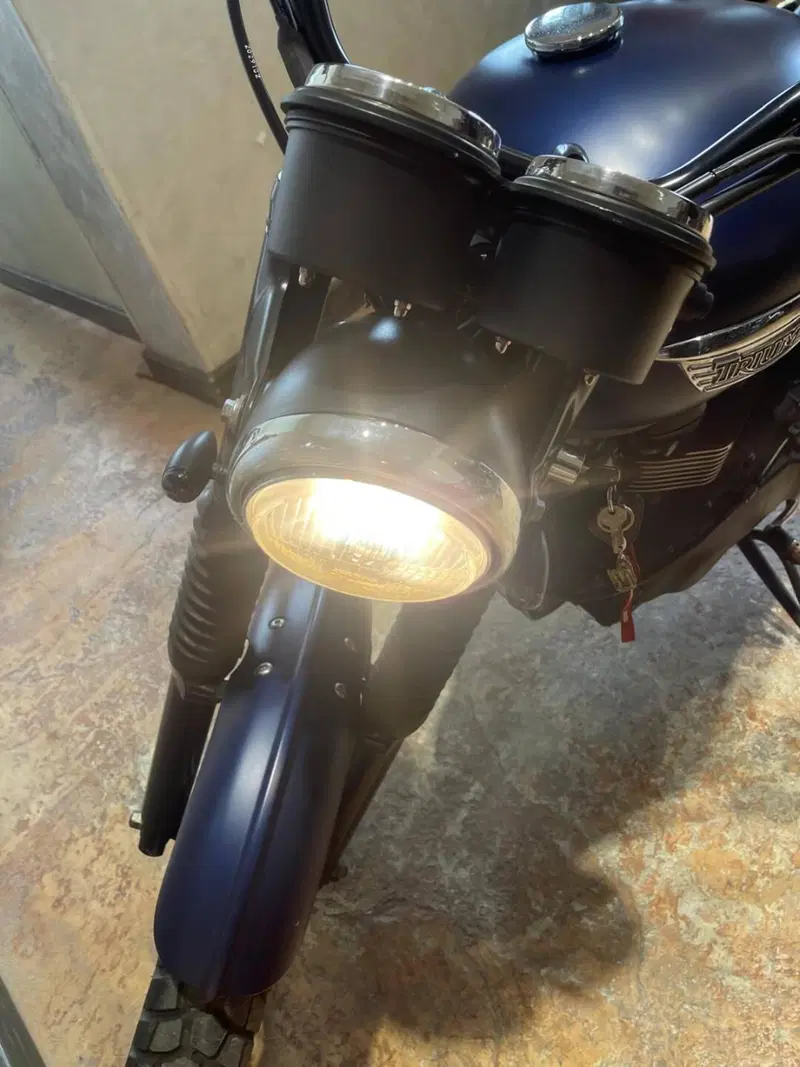 Triumph Scrambler (2006 - 17) (17)