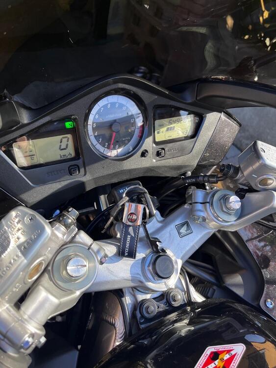 Honda VFR 800 (2006 - 13) (5)