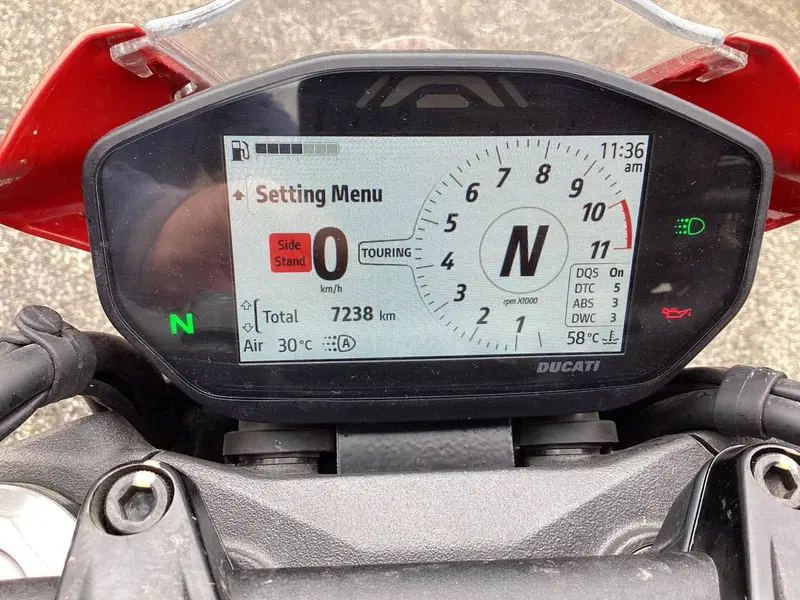 Ducati Monster 937 + (2021 - 25) (3)