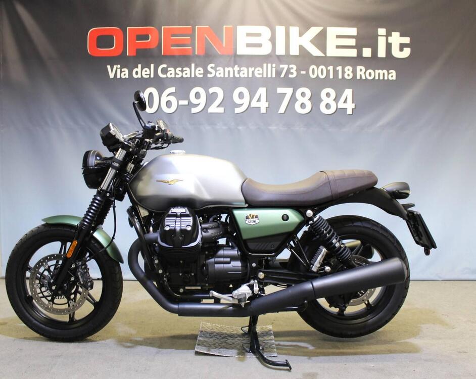 Moto Guzzi V7 Stone Centenario (2021 - 22) (2)