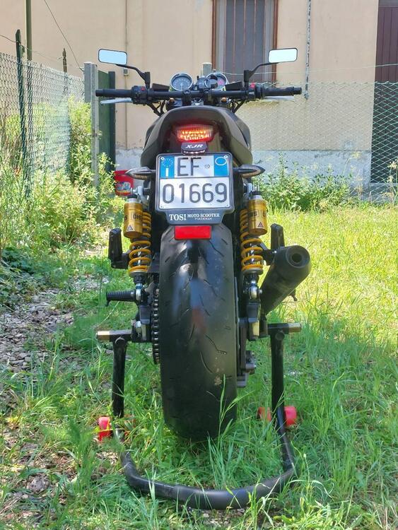 Yamaha XJR 1300 (2015 - 17) (5)