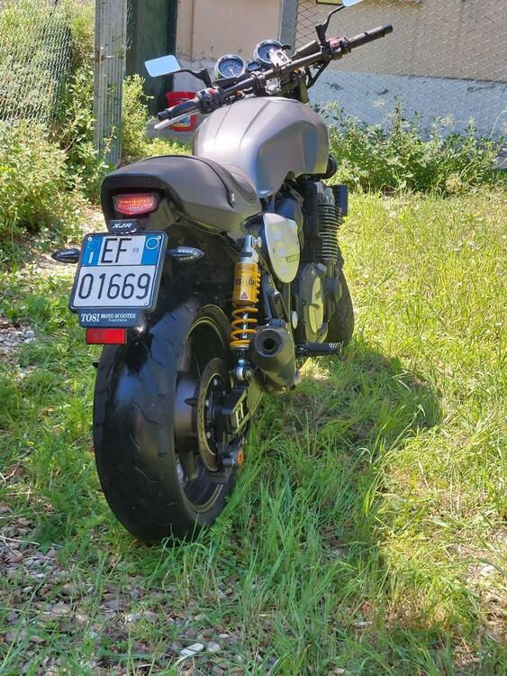 Yamaha XJR 1300 (2015 - 17) (2)