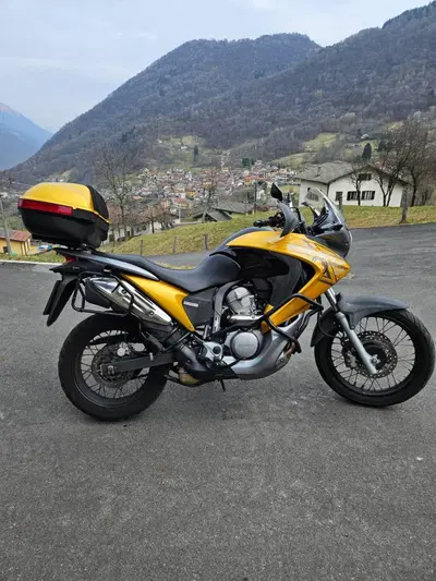 Honda Transalp XL 700 V (2007 - 2013) usata