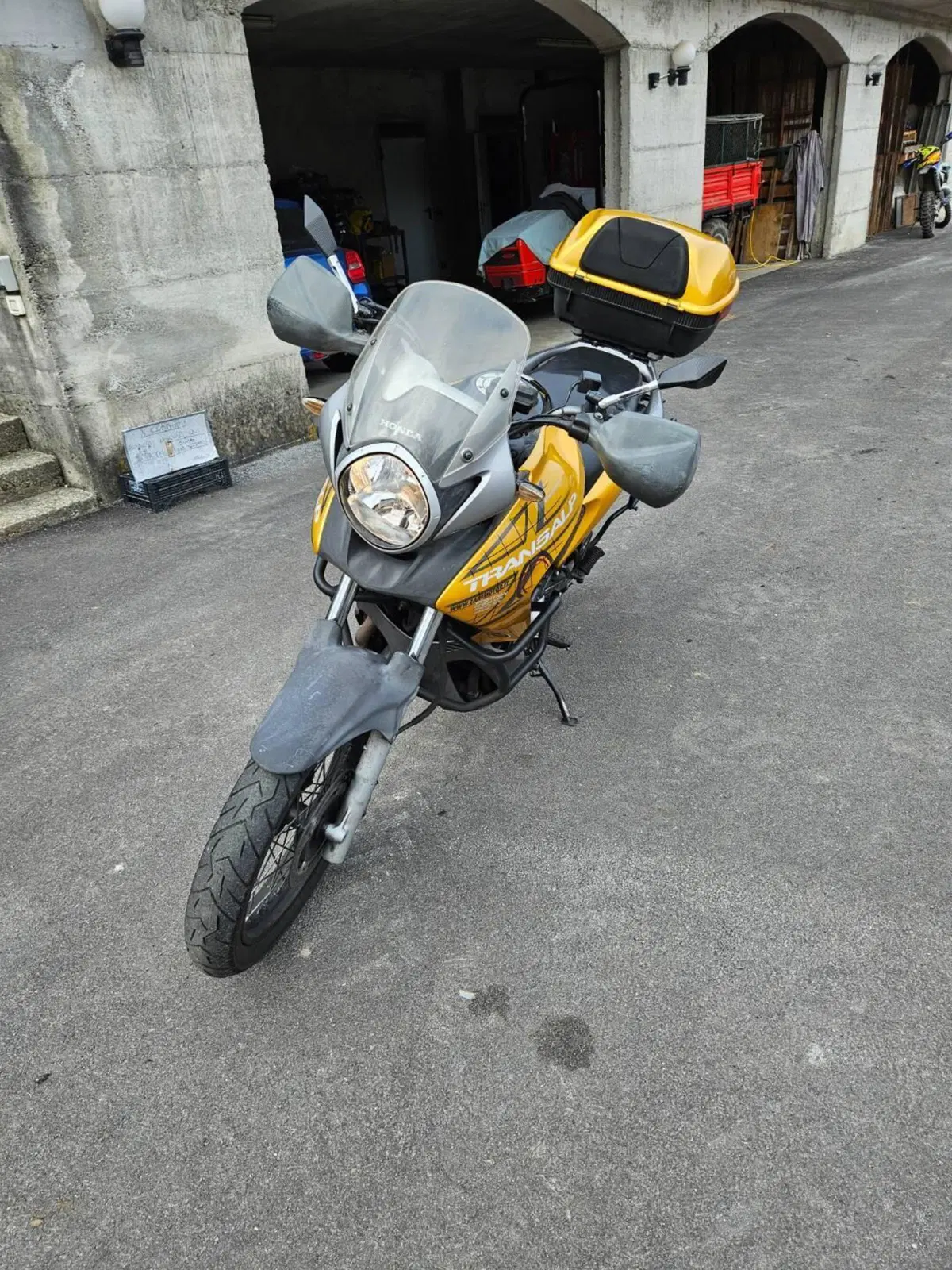 Honda Transalp XL 700 V (2007 - 2013) (3)