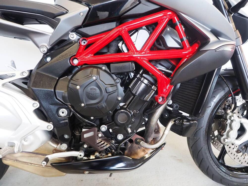 MV Agusta Brutale 800 RR (2017 - 20) (2)