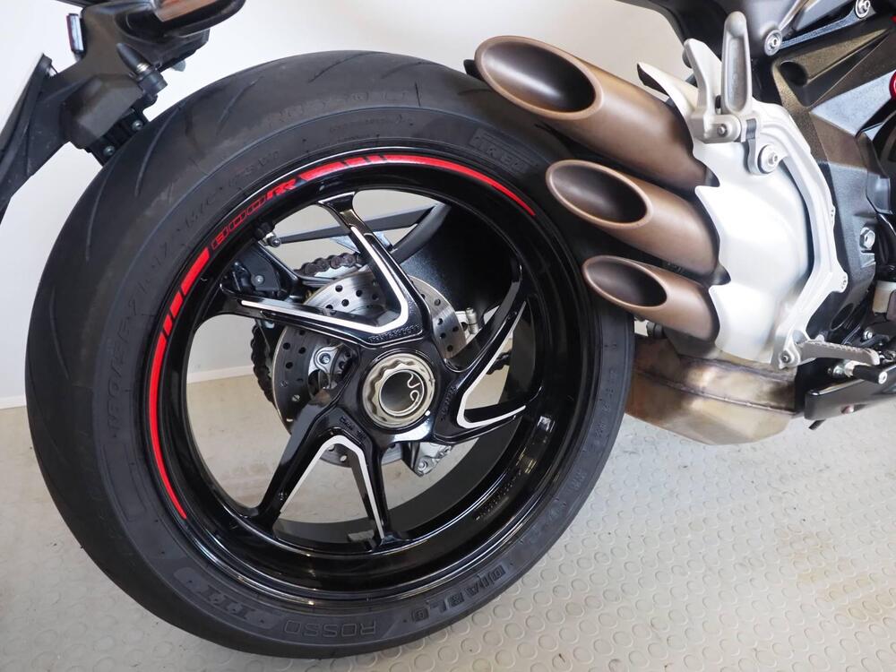 MV Agusta Brutale 800 RR (2017 - 20) (3)