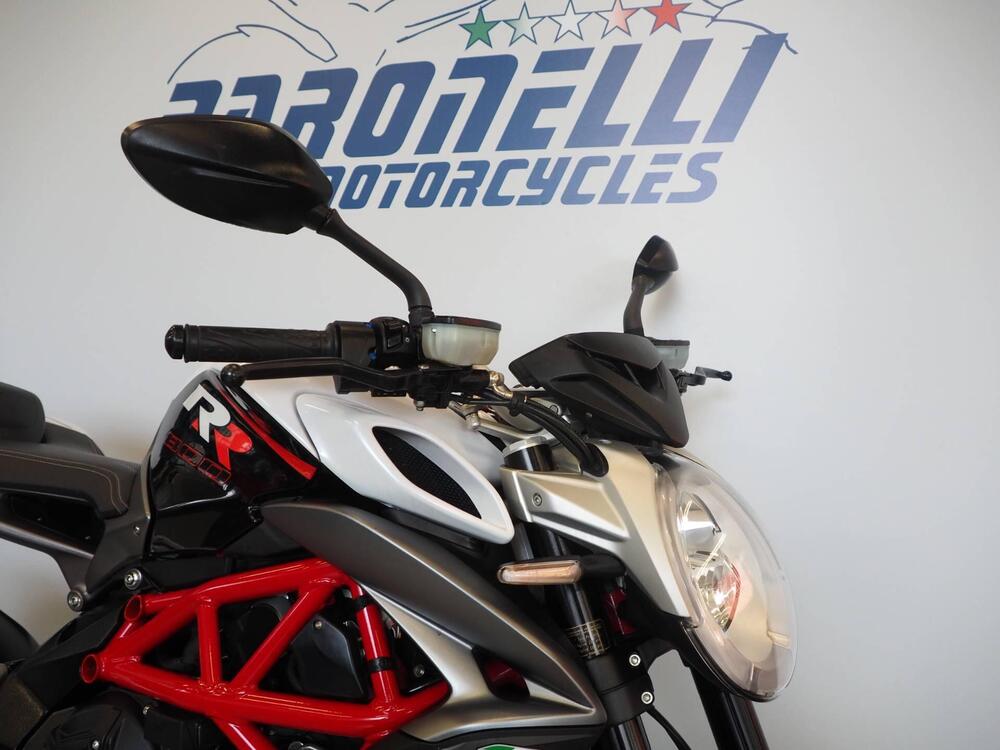 MV Agusta Brutale 800 RR (2017 - 20) (5)