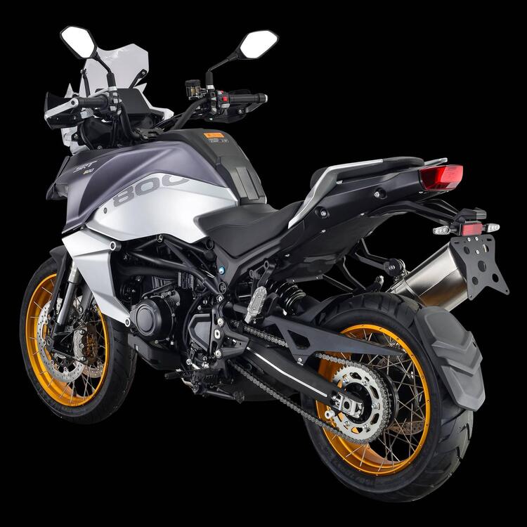 QJ Motor SRT 800 X (2023 - 24) (3)