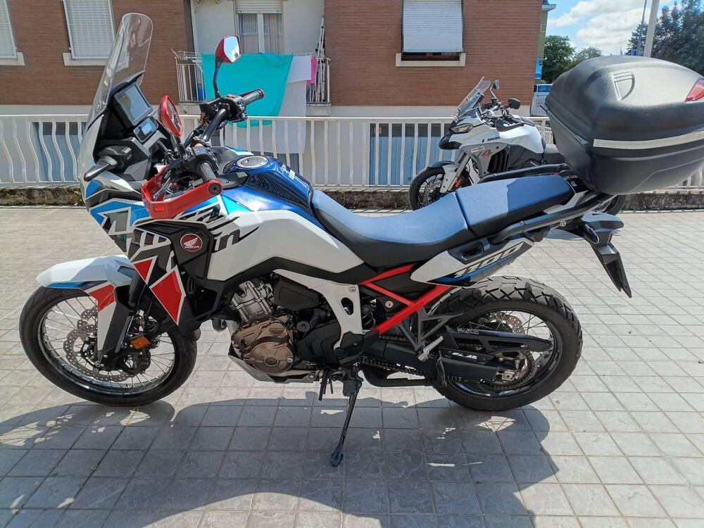 Honda Africa Twin CRF 1100L DCT (2022 - 23) (2)