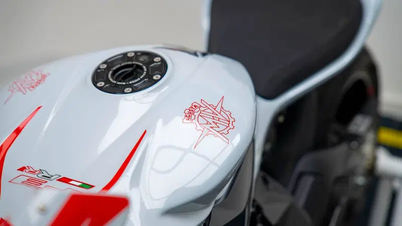 MV Agusta F3 800 RR (2022 - 25) (11)